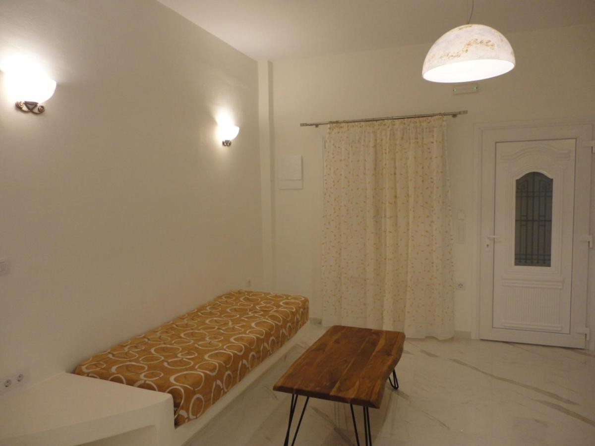 Triena Apartments Fíra Kültér fotó