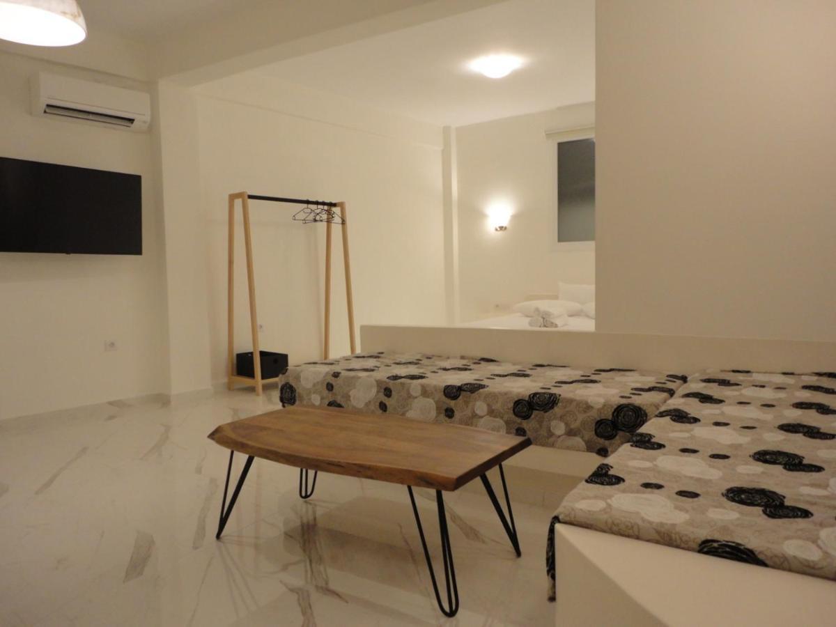 Triena Apartments Fíra Kültér fotó