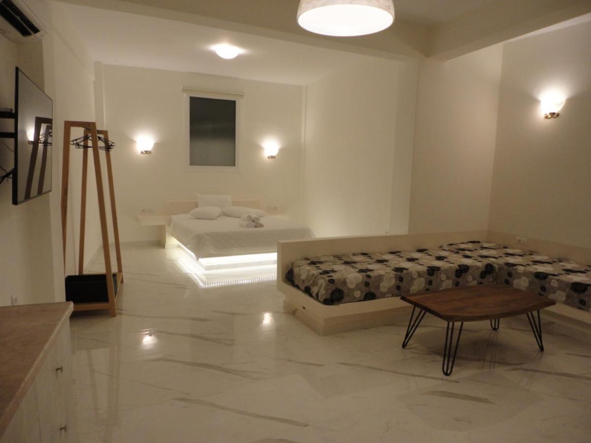 Triena Apartments Fíra Kültér fotó