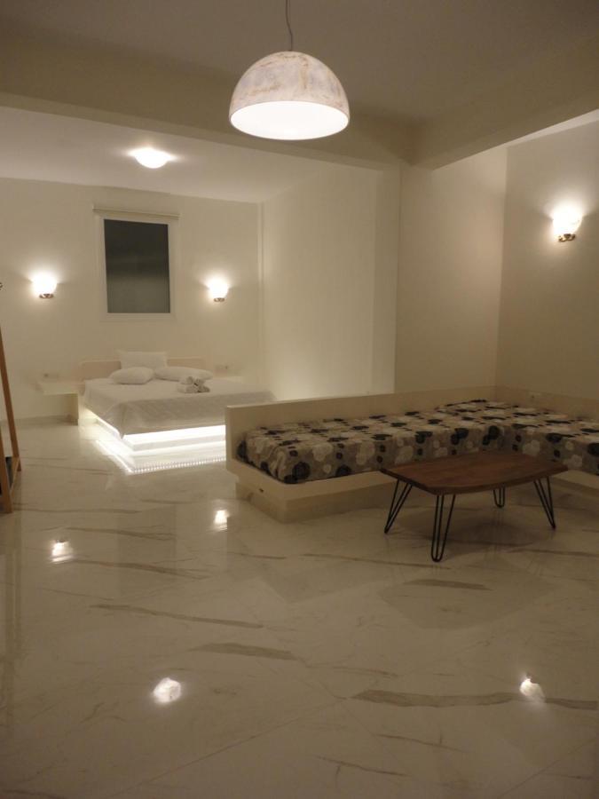 Triena Apartments Fíra Kültér fotó